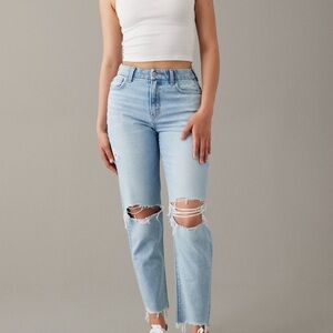 AE strigid curvy ripped mom jean
